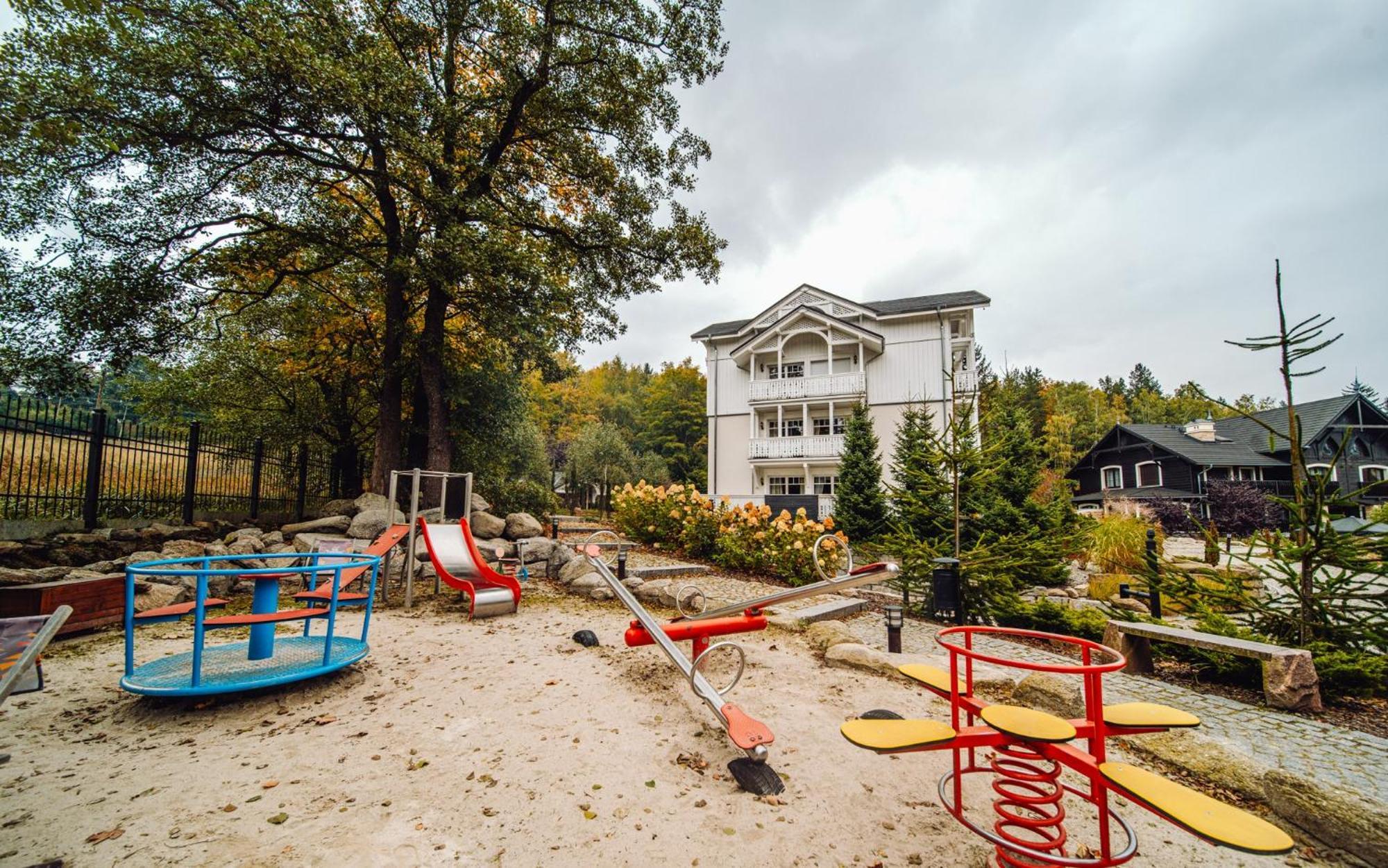 Dolina Wikingow-Apartament Suite Z Tarasem W Ogrodzie, Miejscem W Garazu I Dostepem Do Strefy Wellness Szklarska Poręba Kültér fotó